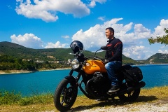 stefano-salvatori-motoguzzi-v7III-lagodelturano